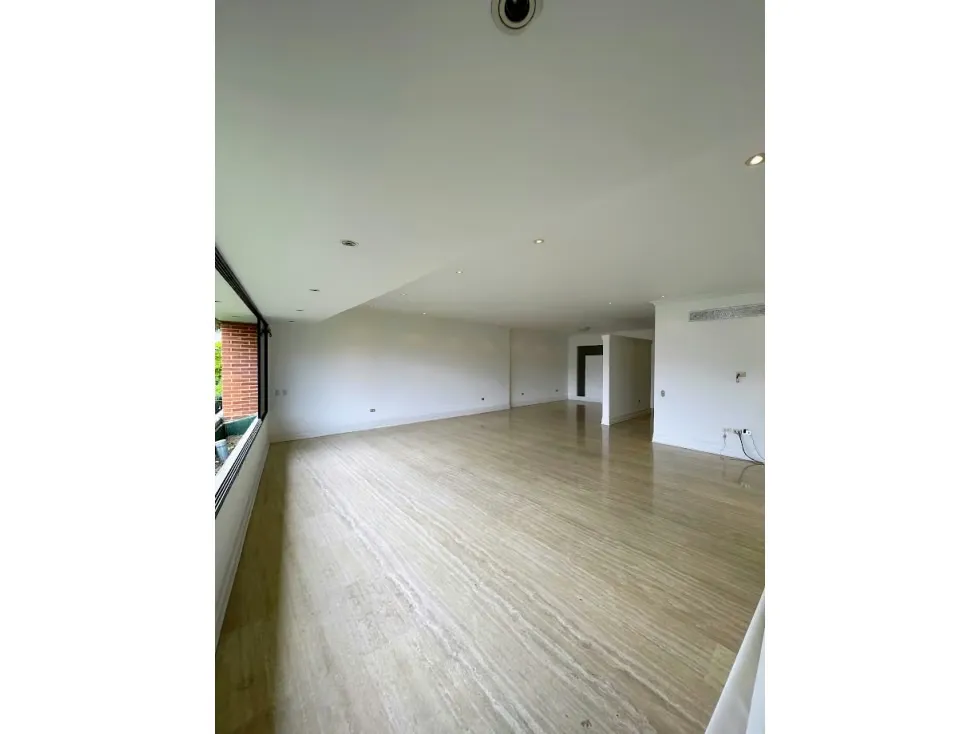 Alquilo apartamento 215m2 Campo Alegre 8413 - 4