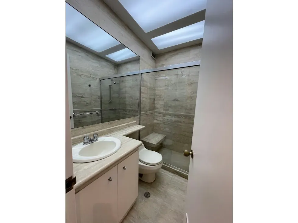 Alquilo apartamento 215m2 Campo Alegre 8413 - 6