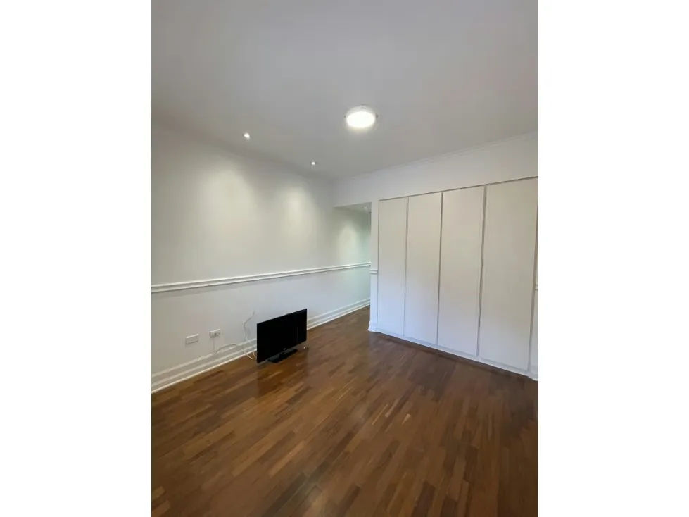 Alquilo apartamento 215m2 Campo Alegre 8413 - 7