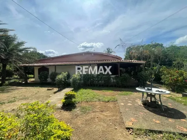 VENDO CASA EN AGUA VIVA CABUDARE