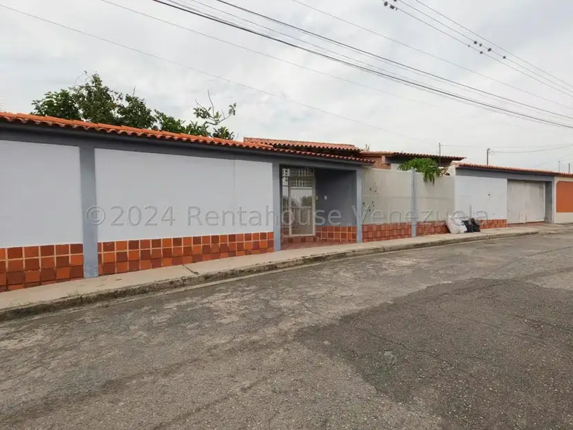 Casa (Multipes Niveles) en Venta en Colinas De Santa Rosa, Lara