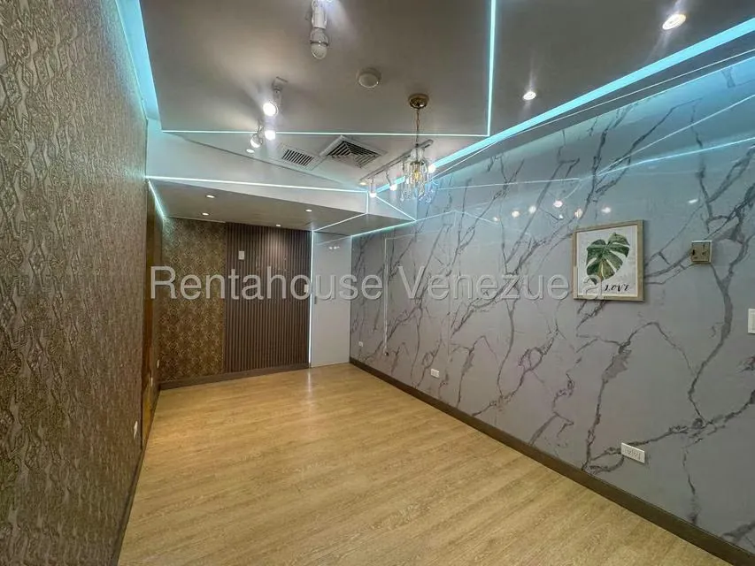 Local Comercial en Alquiler en Santa Fe Norte, Distrito Metropolitano - 14