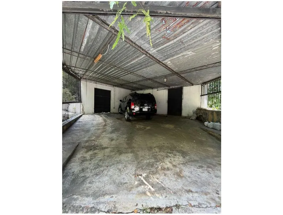 Vendo casa para remodelar 580m2 Colinas de Bello Monte 1576 - 9