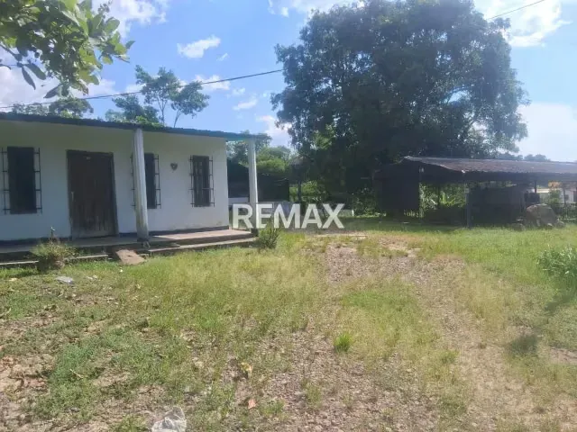 EN VENTA LOCAL COMERCIAL ALDE LA PALMITA LAS FLORES - 3