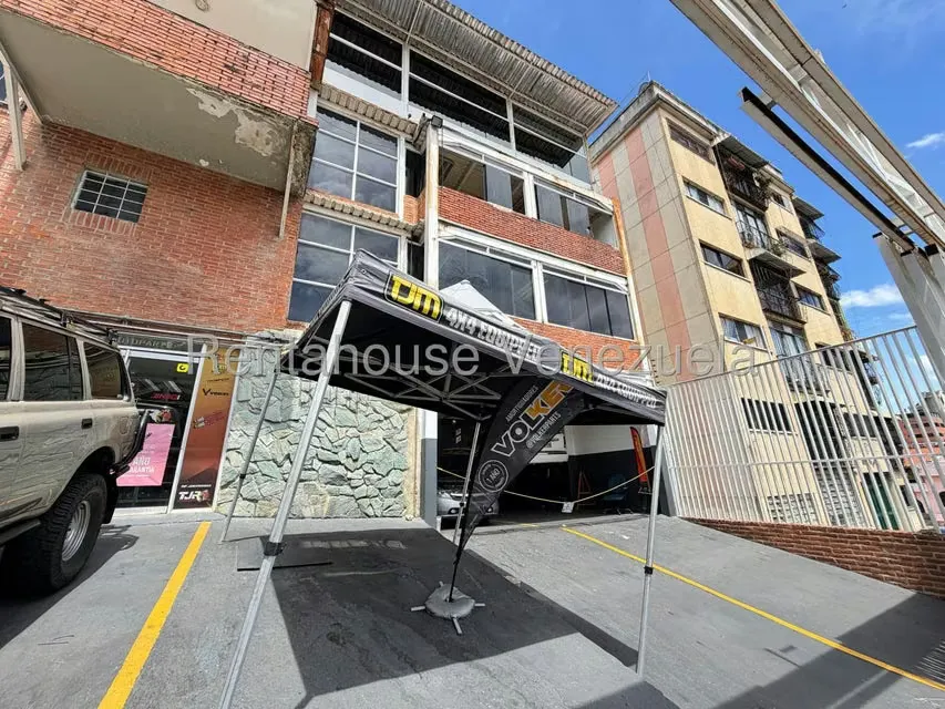 Negocios y Empresas (Automotores) en Venta en Santa Monica, Distrito Metropolitano - 14
