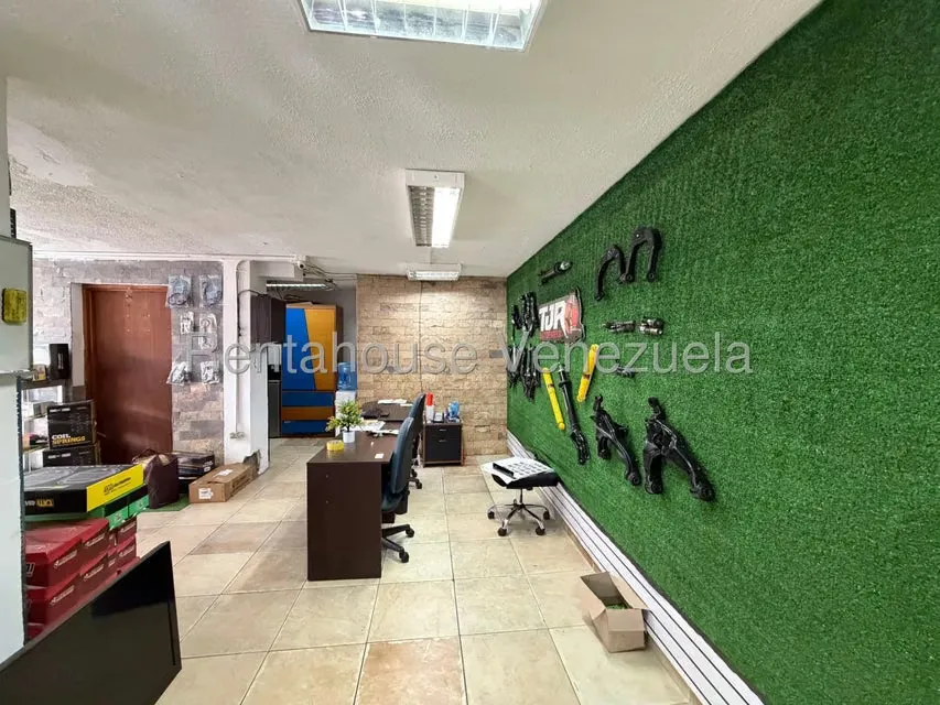 Negocios y Empresas (Automotores) en Venta en Santa Monica, Distrito Metropolitano - 8