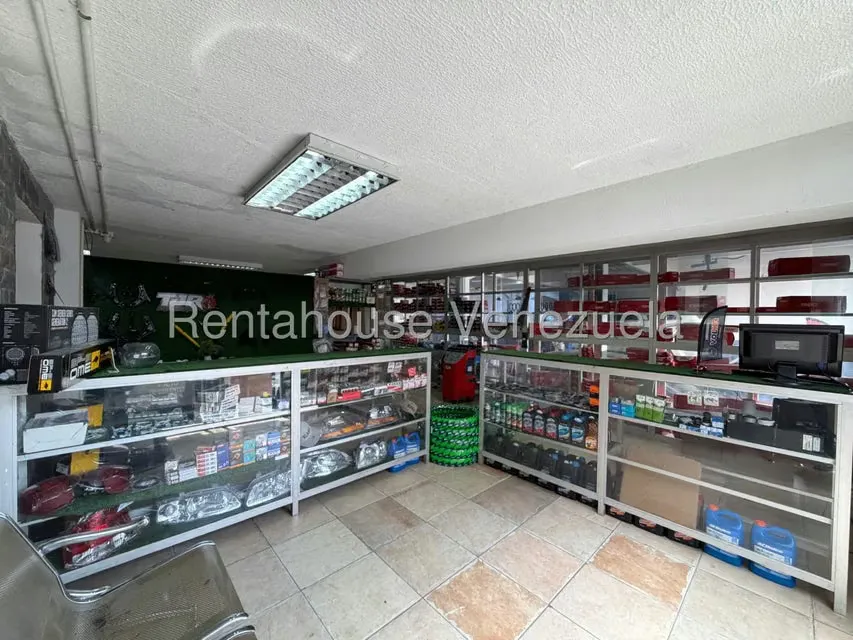 Negocios y Empresas (Automotores) en Venta en Santa Monica, Distrito Metropolitano - 10