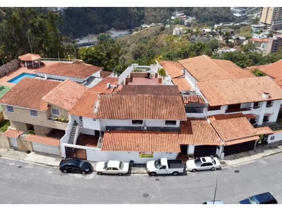 Negociable Casa en Los Naranjos con Hermosa Vista y Piscina 5h-6b-5e