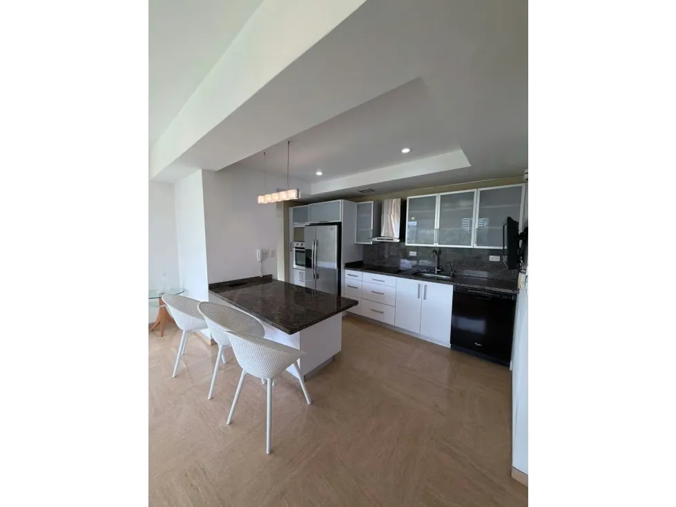 Alquilo apto de 92m2 2H/2B/2P CAMPO ALEGRE - 10