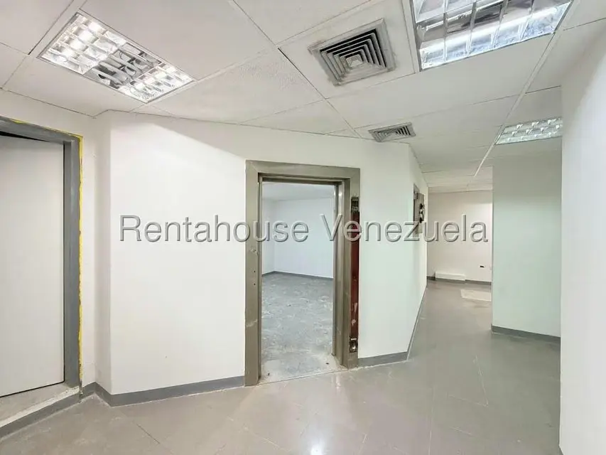 Local Comercial en Alquiler en Centro, Lara - 8