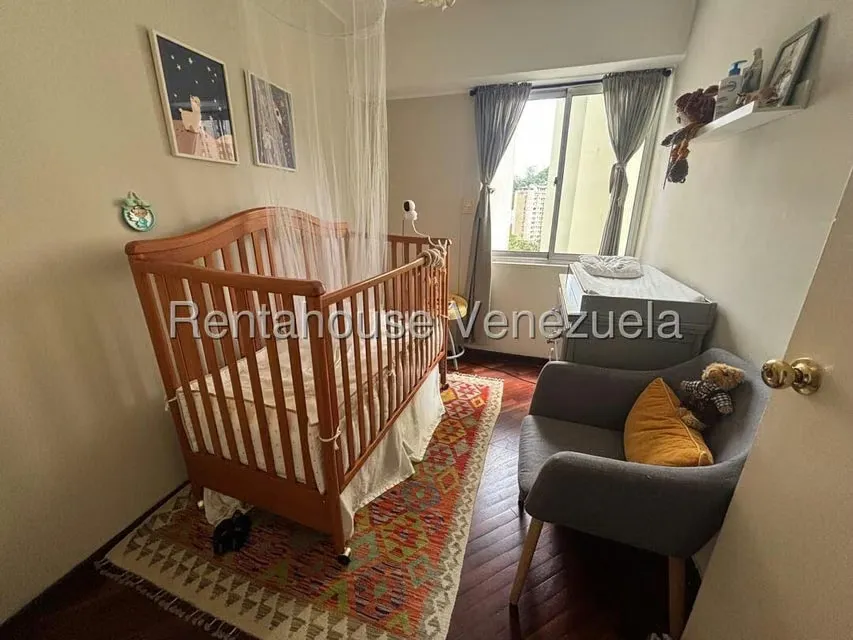Apartamento (1 Nivel) en Alquiler en Las Mesetas de Santa Rosa de Lima, Distrito Metropolitano - 23