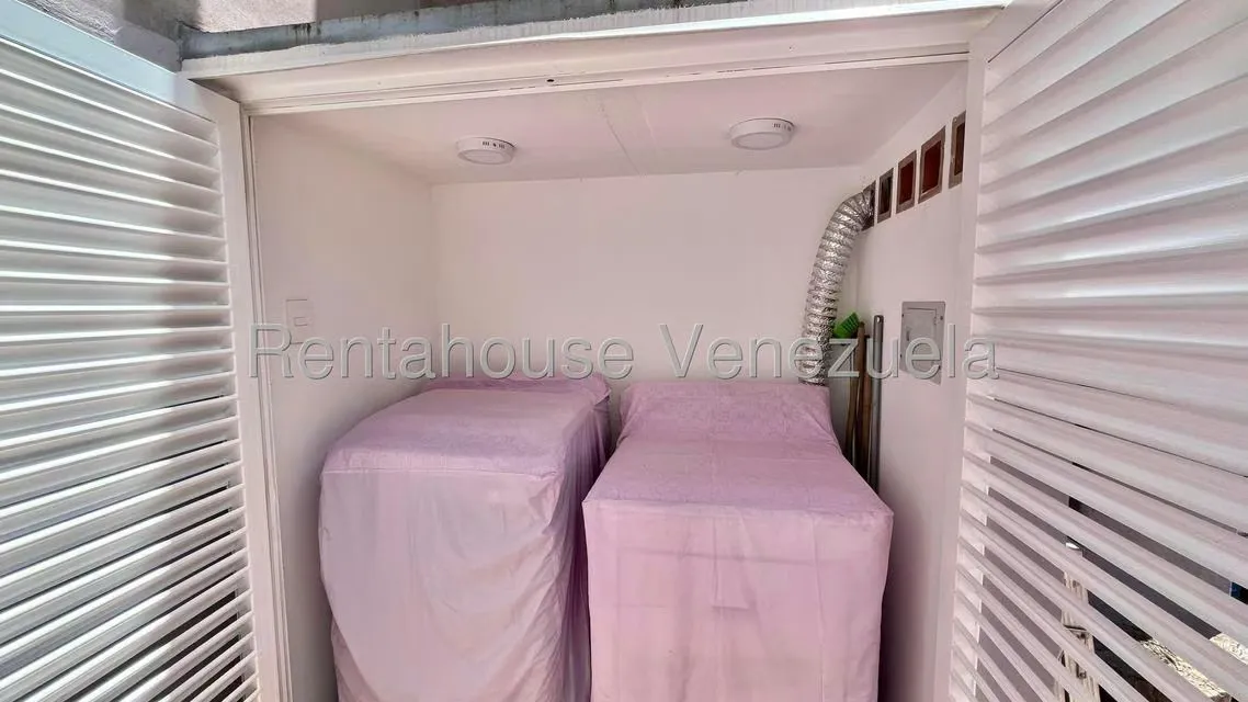 Apartamento (1 Nivel) en Venta en Colinas de Bello Monte, Distrito Metropolitano - 13