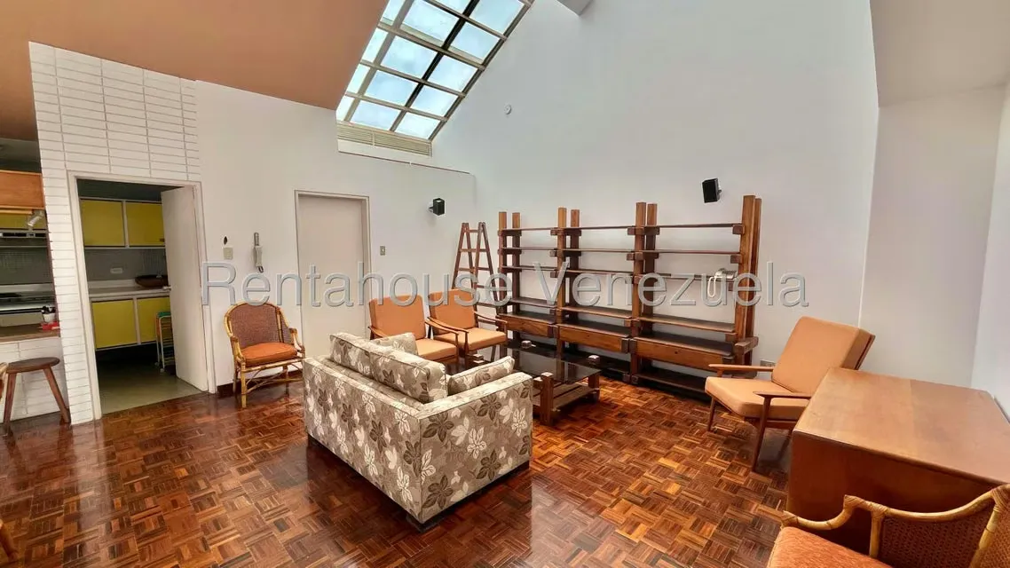 Apartamento (1 Nivel) en Venta en Colinas de Bello Monte, Distrito Metropolitano - 3
