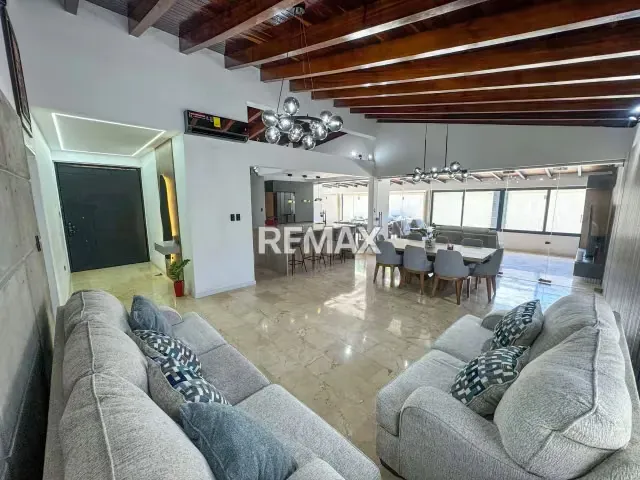 Casa Quinta en Venta Urbanizacion Santa Elena Norte Zona Este- Barquisimeto - 7