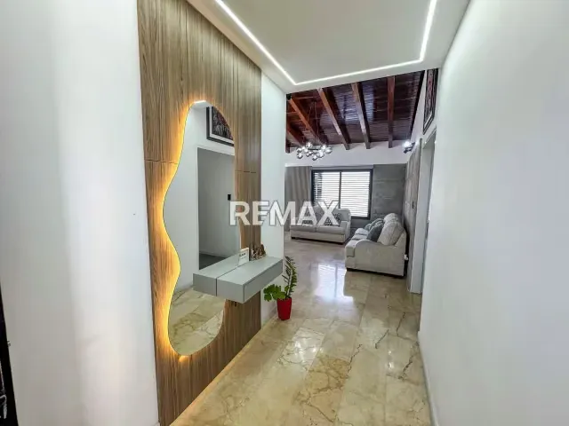 Casa Quinta en Venta Urbanizacion Santa Elena Norte Zona Este- Barquisimeto - 8