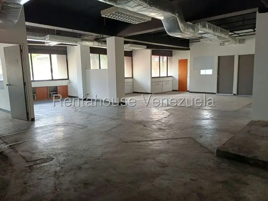 Local Comercial en Alquiler en Las Mercedes, Distrito Metropolitano - 2