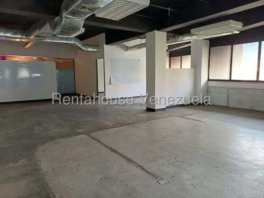 Local Comercial en Alquiler en Las Mercedes, Distrito Metropolitano - 6