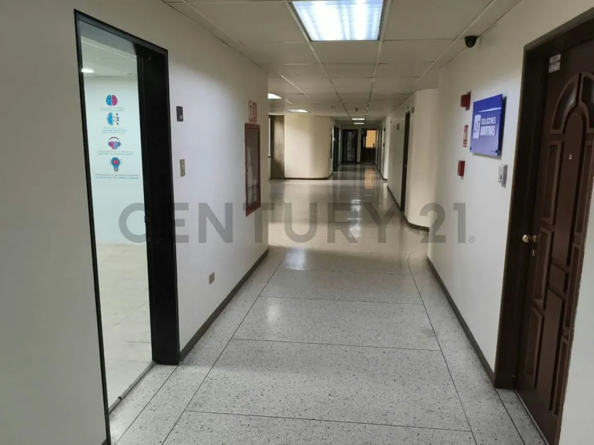 Oficina en alquiler en Centro Profesional Santa Paula, Torre A - 3