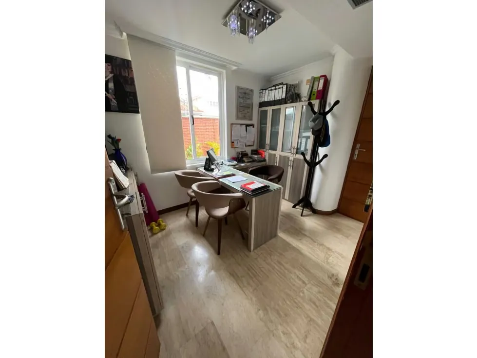 Se vende Casa 350m2 Lomas de la Lagunita 5978 - 18