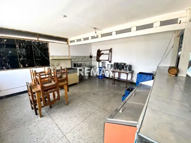 En venta local tipo club, oeste - 12