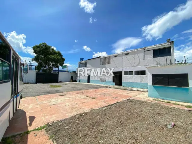 En venta local tipo club, oeste - 16
