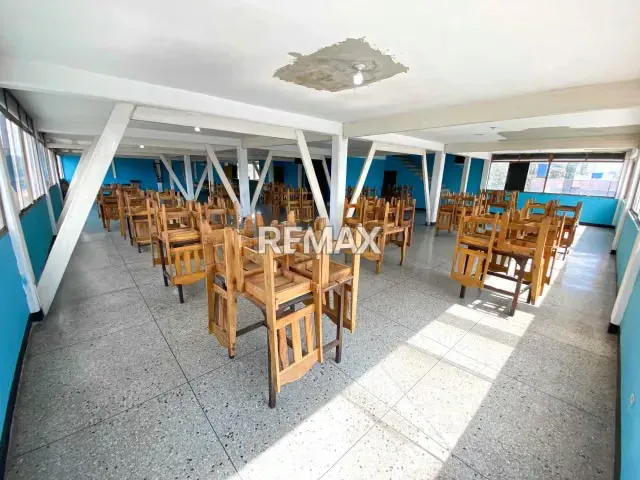 En venta local tipo club, oeste - 18
