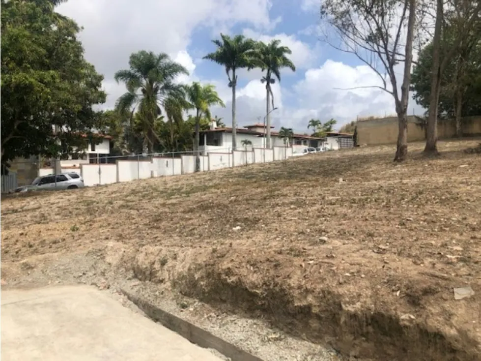 Se vende espectacular Terreno-2.005m²-Urb. Cerro Verde/Hatillo - 8