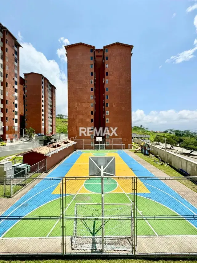 EN VENTA APARTAMENTO EN CONJUNTO RESIDENCIAL SERRANIA - 11