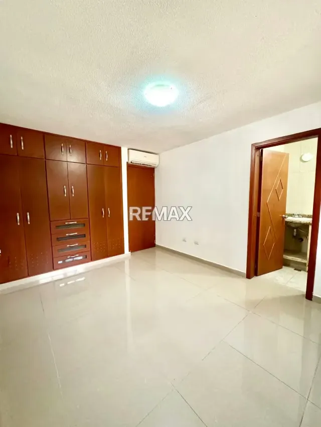 EN VENTA APARTAMENTO EN CONJUNTO RESIDENCIAL SERRANIA - 4