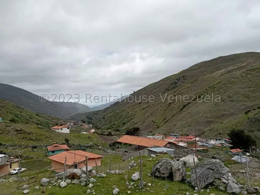 Terreno (Residencial) en Venta en Mucuchies, Merida - 2