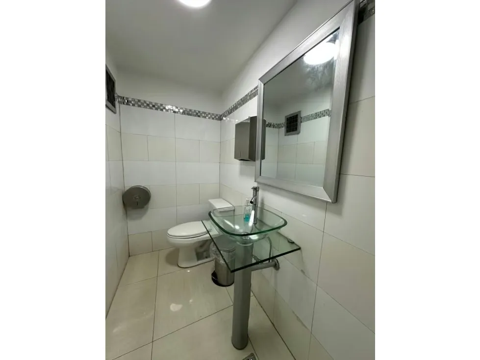 Casa en venta 398m², CASA COMERCIAL EN CHUAO - 7