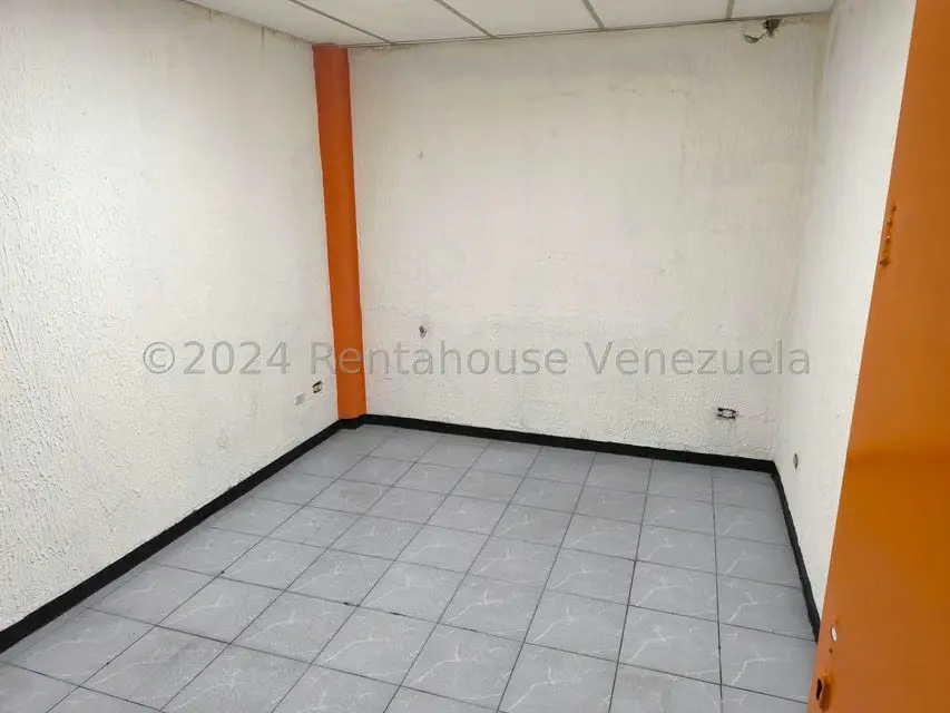 Oficina en Alquiler en Parroquia La Candelaria, Distrito Metropolitano - 9