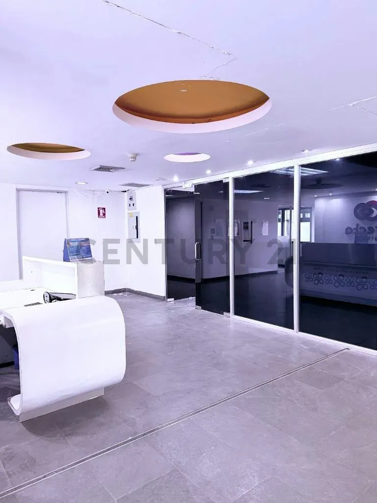 OFICINA EN VENTA - OPORTUNIDAD DE INVERSION AV. PPAL. LOS RUICES. CARACAS - 10