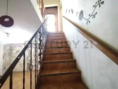 Casa en Venta de 2 niveles, Urbanización las Rosas - Guatire - 2