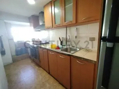 Casa en Venta de 2 niveles, Urbanización las Rosas - Guatire - 7