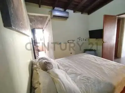 Casa en Venta de 2 niveles, Urbanización las Rosas - Guatire - 8