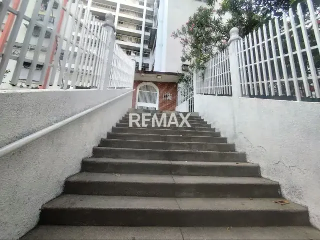 Apartamento en venta en Caricuao, Caracas - 2