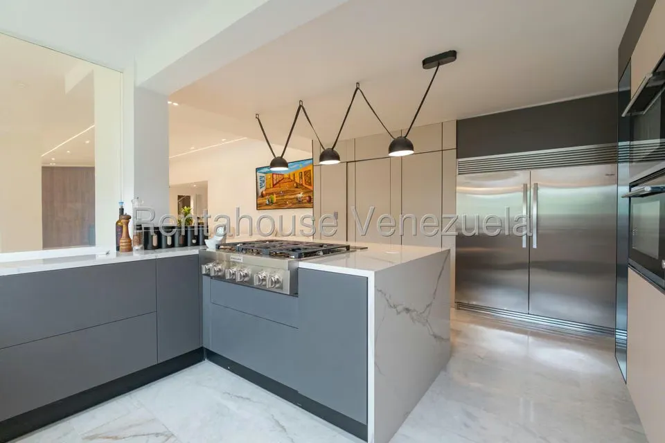 Apartamento (Duplex) en Venta en Las Esmeraldas, Distrito Metropolitano - 17