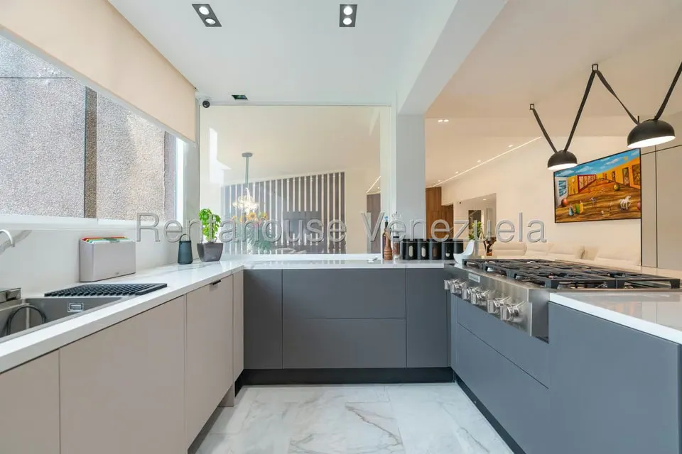 Apartamento (Duplex) en Venta en Las Esmeraldas, Distrito Metropolitano - 21