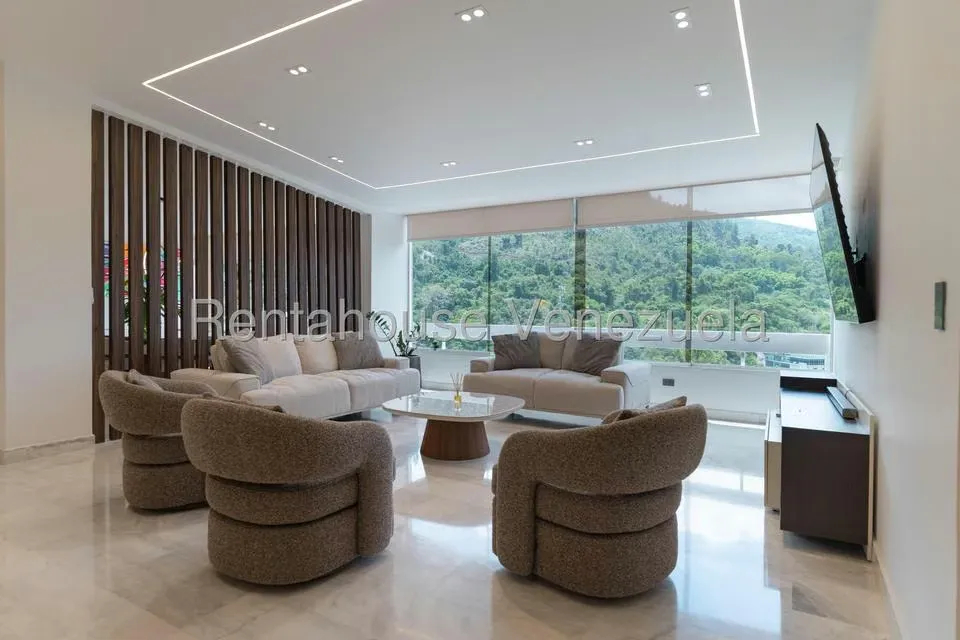 Apartamento (Duplex) en Venta en Las Esmeraldas, Distrito Metropolitano - 5