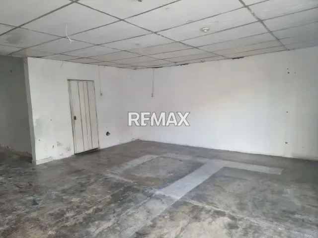 EN ALQUILER ESTRATÉGICOY CENTRICO LOCAL COMERCIAL - 4