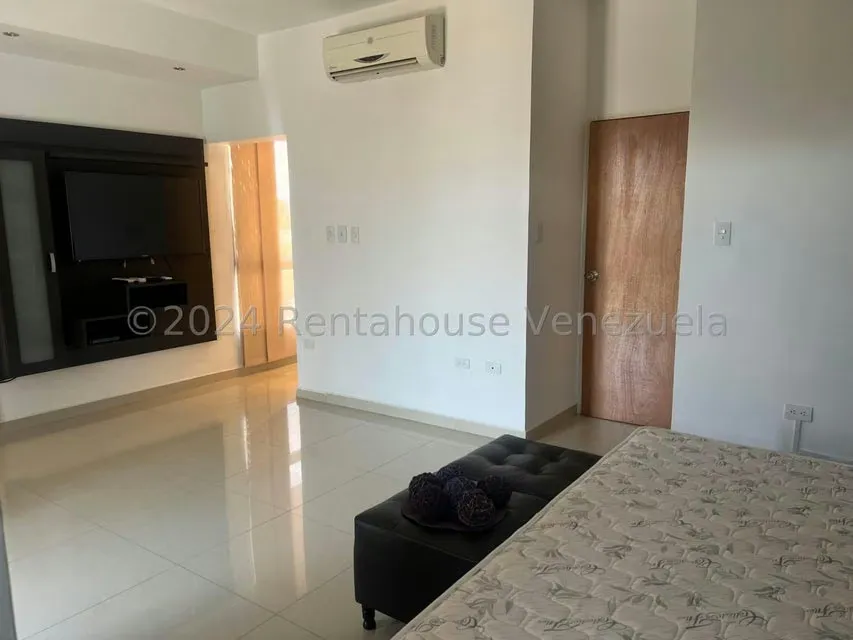 Apartamento (1 Nivel) en Venta en Zona Este, Lara - 25