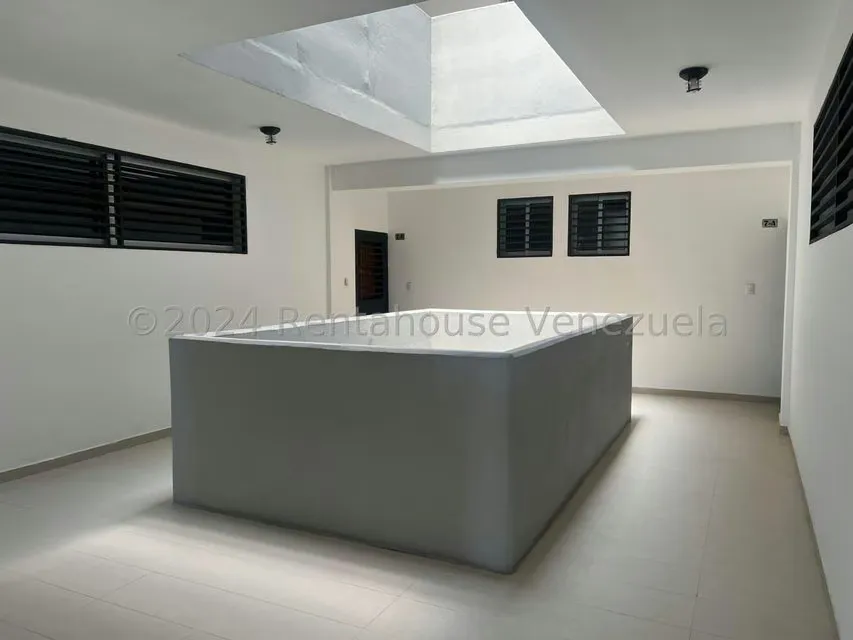 Apartamento (1 Nivel) en Venta en Zona Este, Lara - 28