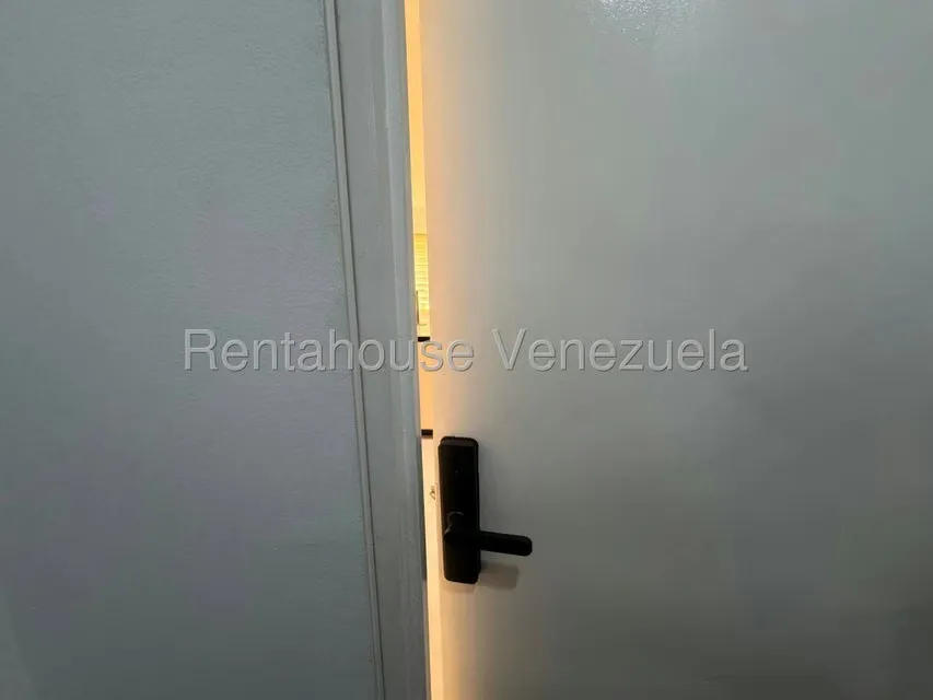 Apartamento (1 Nivel) en Venta en Lomas de La Alameda, Distrito Metropolitano - 4