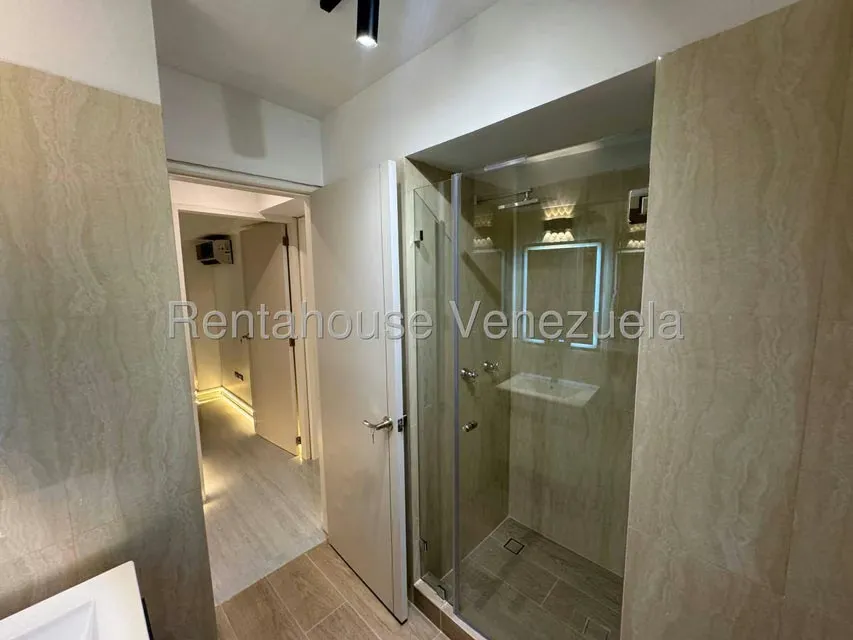 Apartamento (1 Nivel) en Venta en Lomas de La Alameda, Distrito Metropolitano - 39