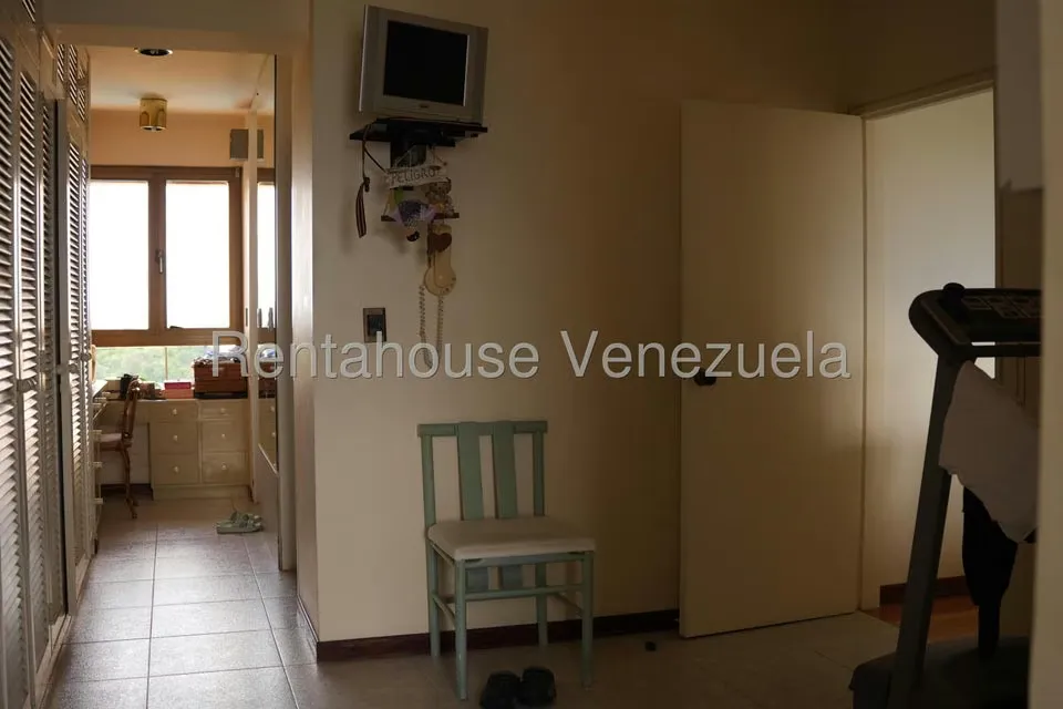 Apartamento (1 Nivel) en Venta en Los Naranjos del Cafetal, Distrito Metropolitano - 19
