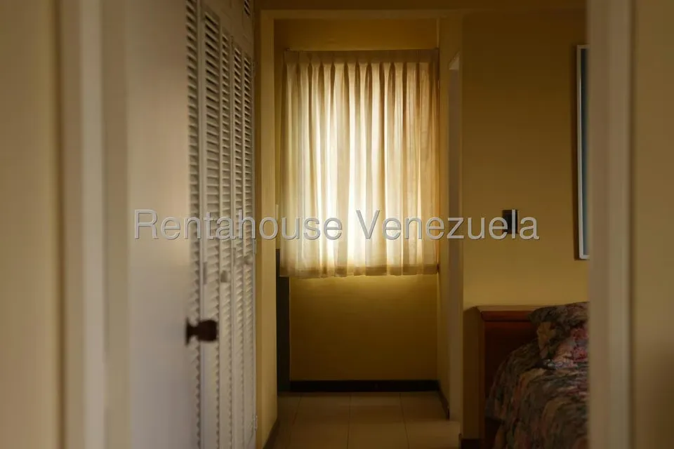Apartamento (1 Nivel) en Venta en Los Naranjos del Cafetal, Distrito Metropolitano - 23