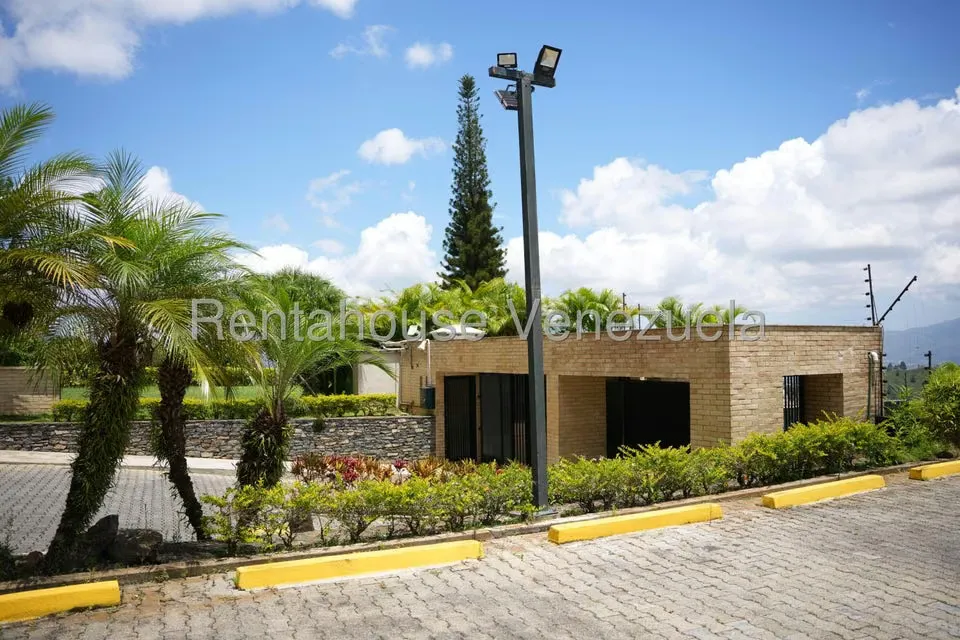 Apartamento (1 Nivel) en Venta en Los Naranjos del Cafetal, Distrito Metropolitano - 35