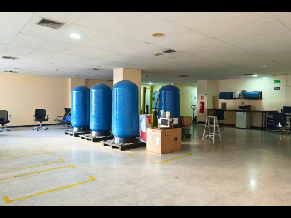 Oficina en Alquiler Urb Los Ruices, 311MT2. 346000 - 4