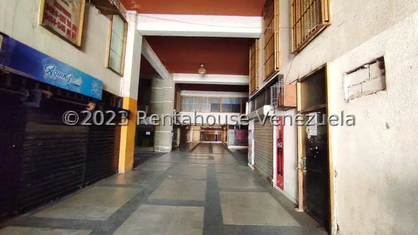 Comercial (Local Comercial) en Venta en Zona Centro, Aragua - 14